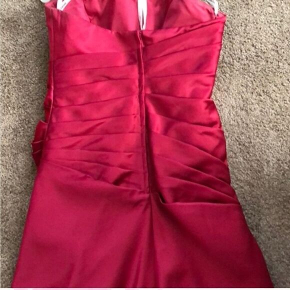 David's Bridal Strapless Wedding dress - Picture 4 of 7